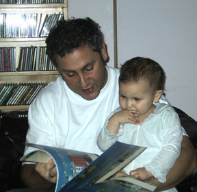 Jonathan & Josie reading